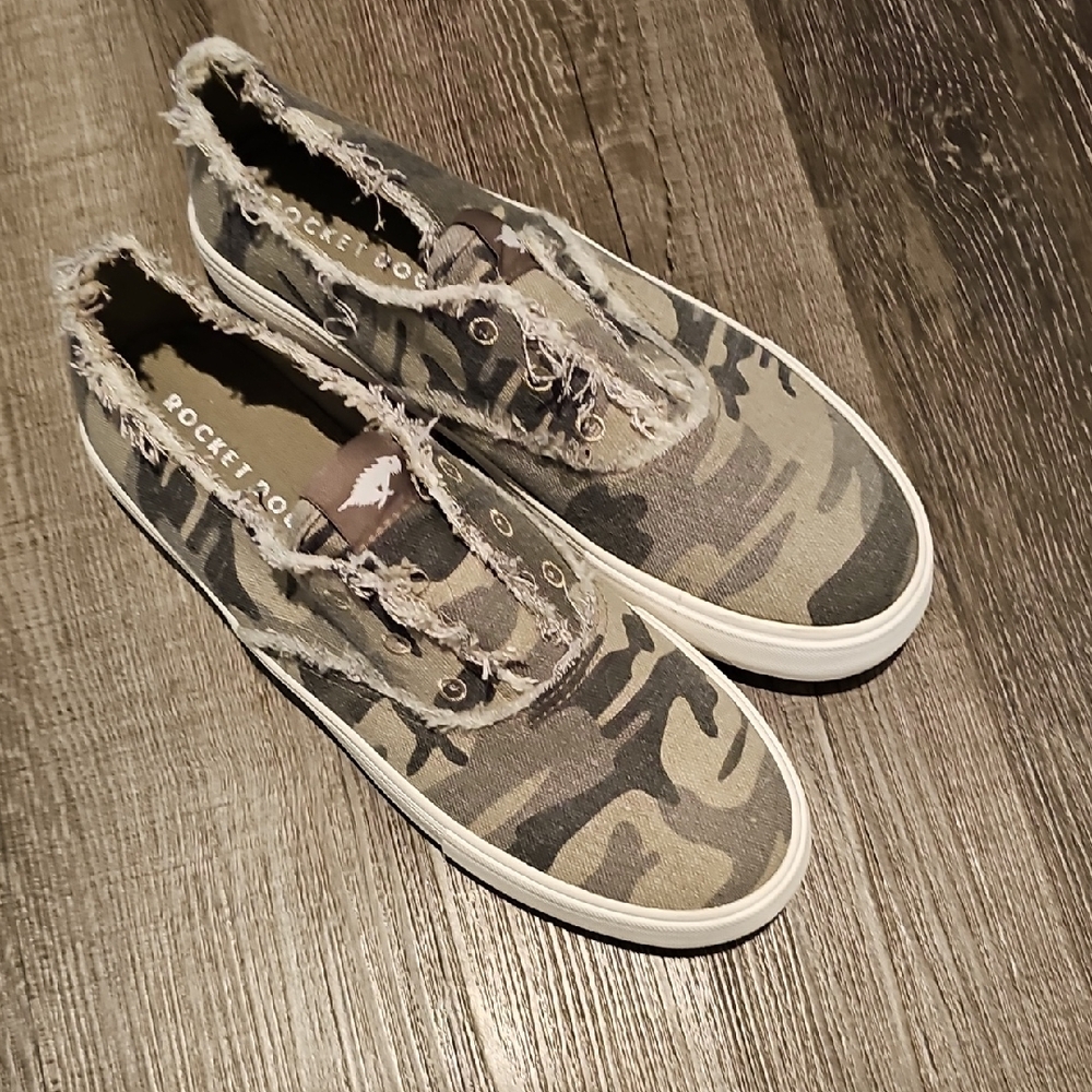 Rocket Dog Camouflage Canvas Shoes